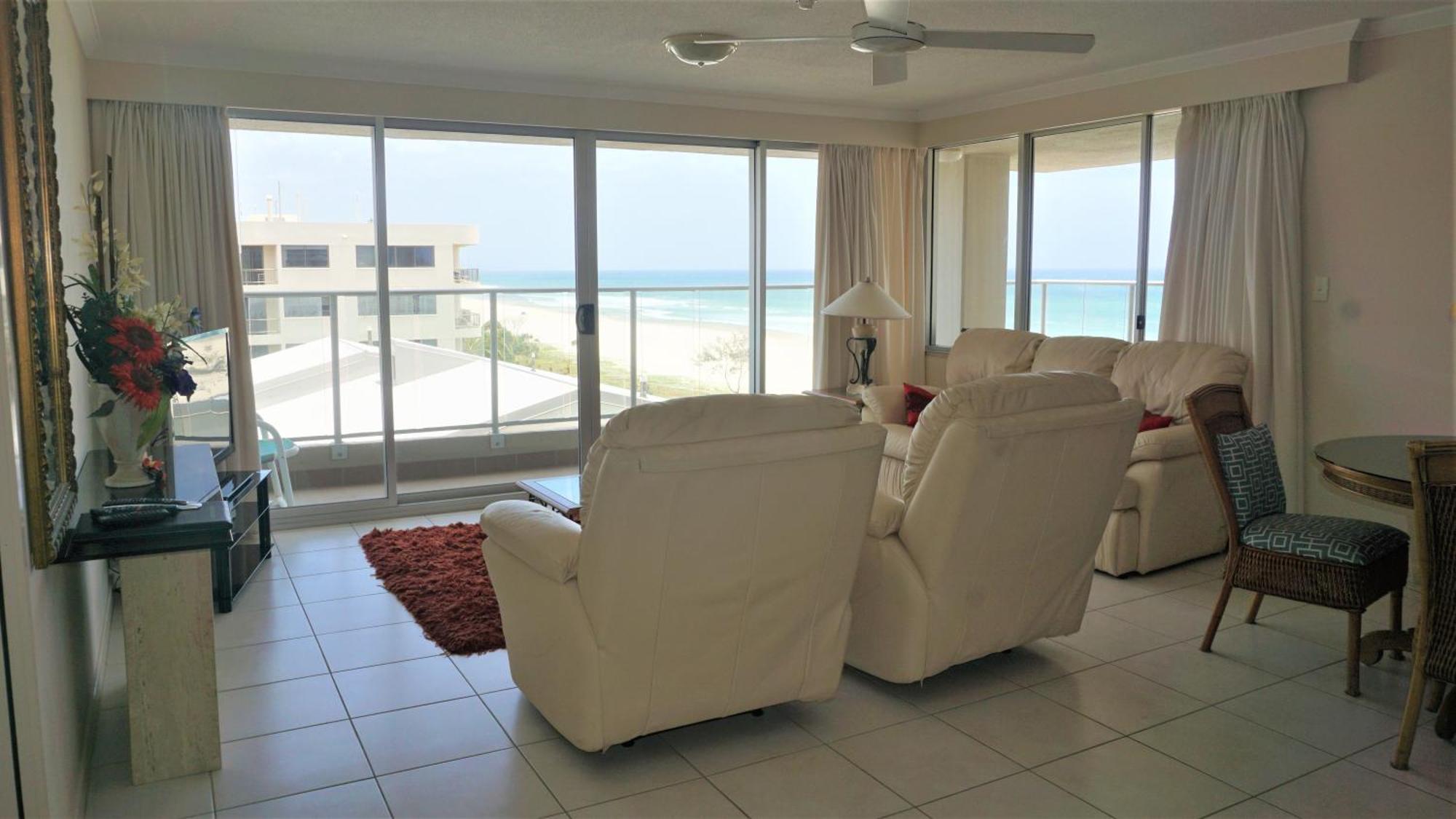 Pacific Surf Absolute Beachfront Apartments Gold Coast Eksteriør billede