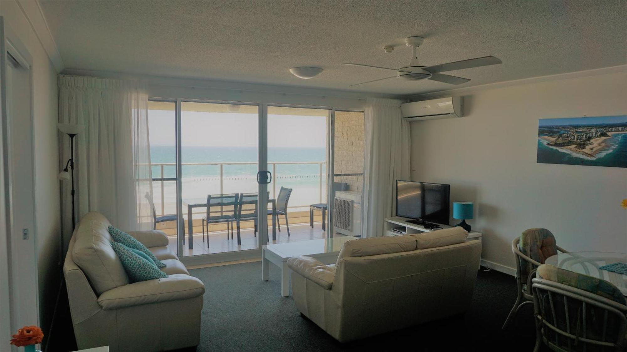 Pacific Surf Absolute Beachfront Apartments Gold Coast Eksteriør billede